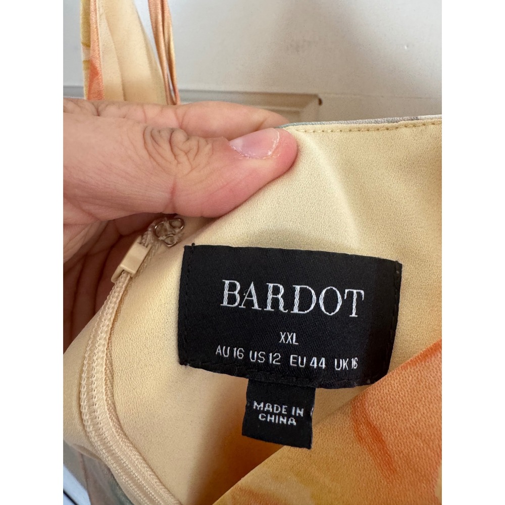 Bardot Kalani floral print satin high low midi dress size US 12 - Picture 4 of 12